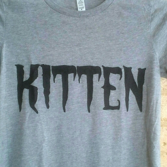 Kitten Graphic T-shirt Ladies Medium NWOT - Picture 4 of 6